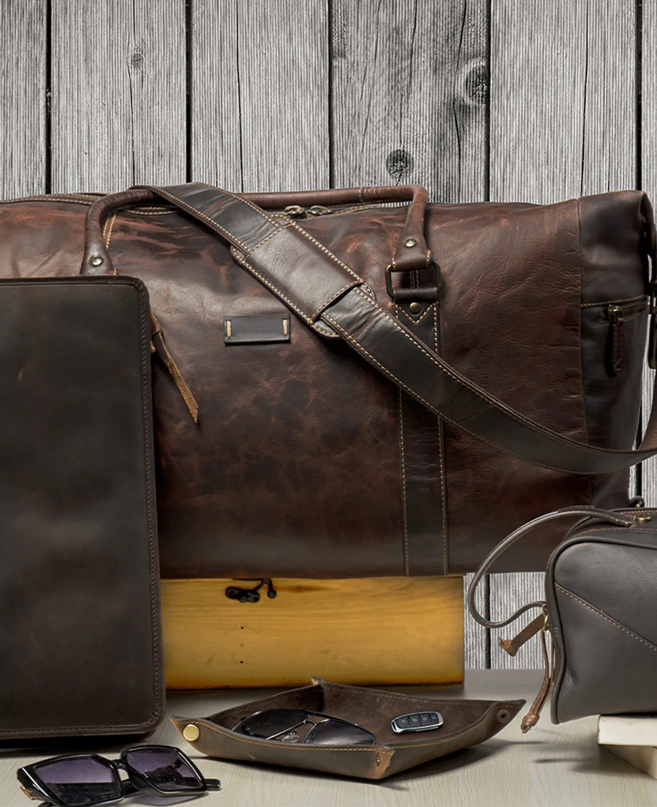 Leather accessories manufacturing